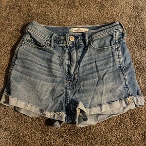 Hollister jean shorts size 0